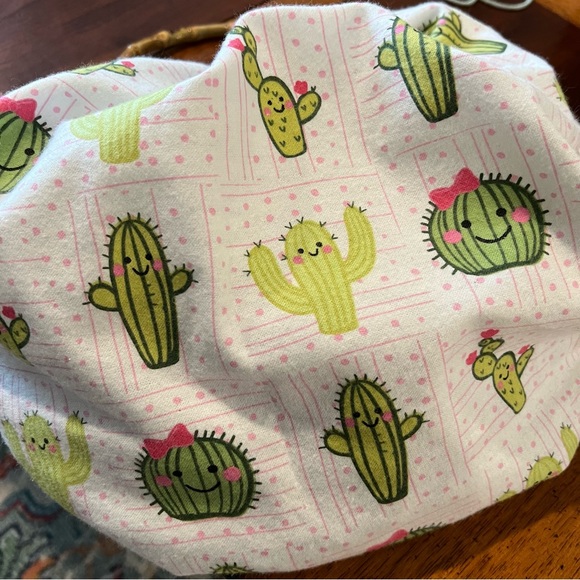 Handmade Crochet Hobo Handbag - Picture 4 of 5